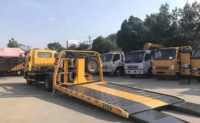 泰山区汽车中途维修案例